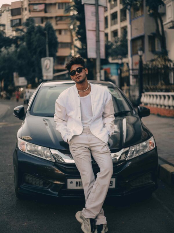 Leather-Sleeve Varsity Jacket ā 320 GSM Faux Leather Sleeves